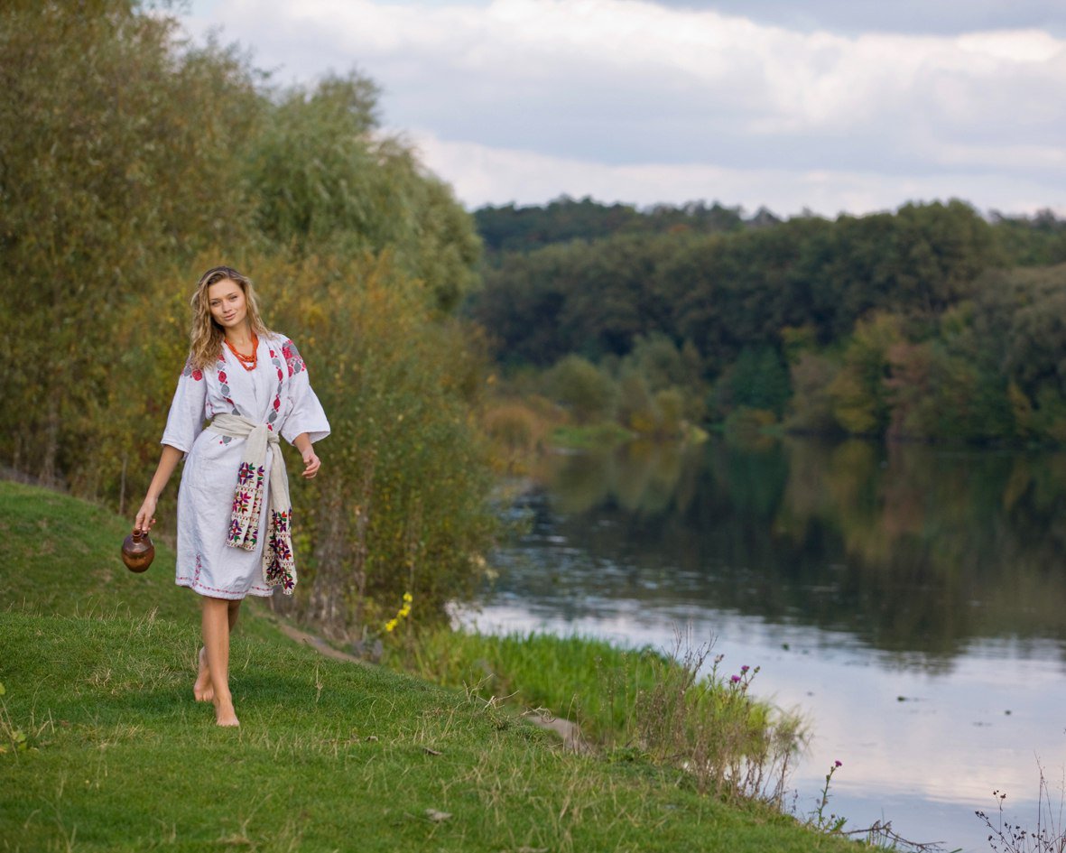 Nude girl Slavic women in Panjihua