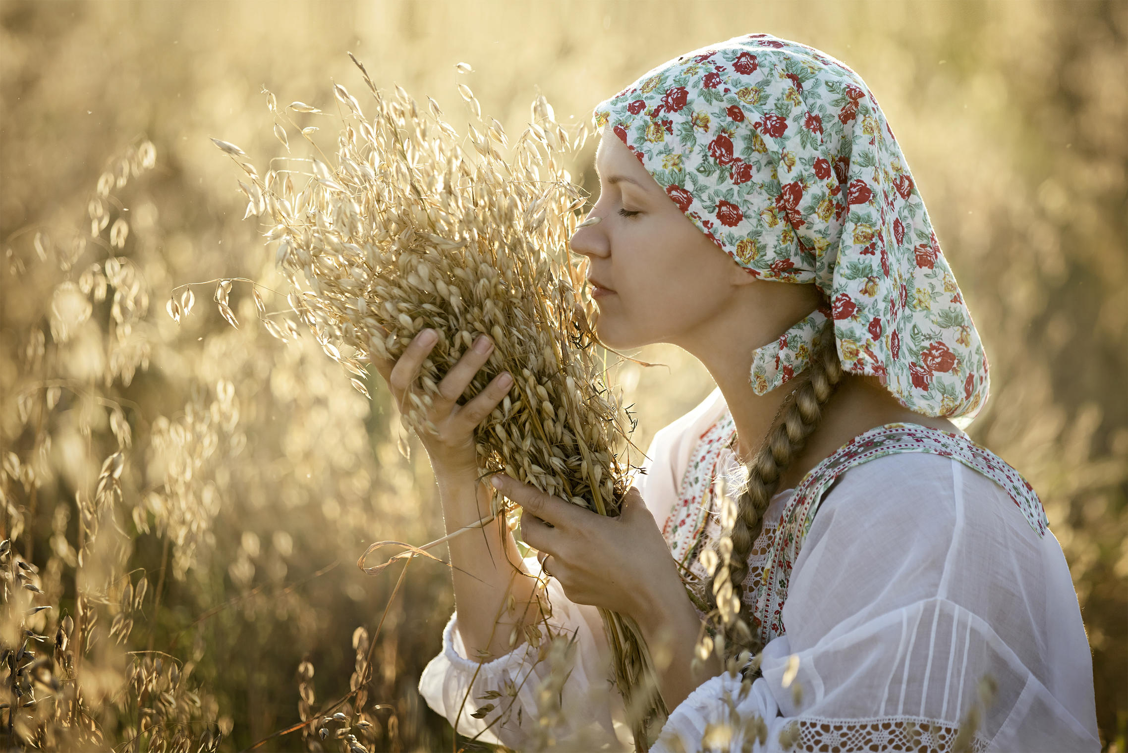 Photo Women in Slavic costumes in Panjihua